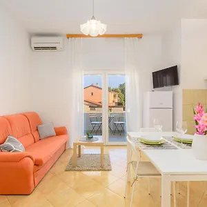 https://apartmani-vita-liznjan-apartman-1.in-istria.net